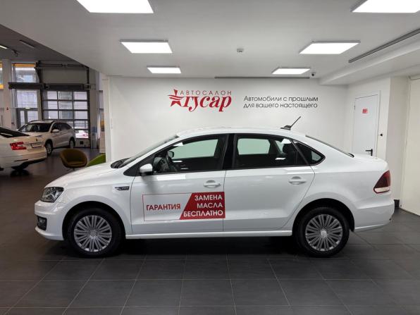 Volkswagen Polo V Рестайлинг с пробегом 2020 года, цена 1 498 000 рублей, 56439 км, седан, Автокод Объявления