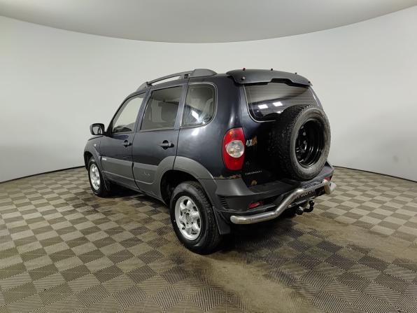 Chevrolet Niva I Рестайлинг с пробегом 2015 года, цена 355 000 рублей, 250000 км, внедорожник, Автокод Объявления