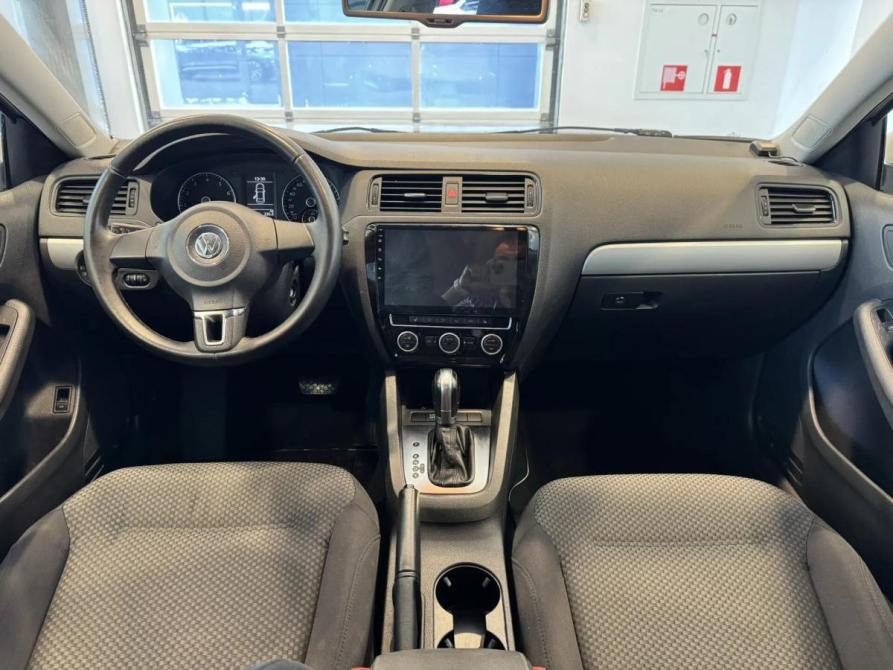 Volkswagen Jetta VI Подольск  - изображение 17