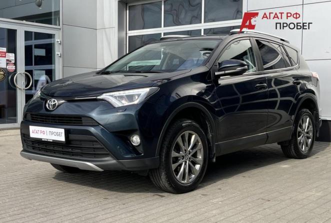 Toyota RAV4 IV (XA40) Рестайлинг с пробегом 2018 года, цена 2 730 000 рублей, 135614 км, внедорожник, Автокод Объявления