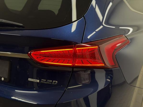 Hyundai Santa Fe IV с пробегом 2019 года, цена 3 300 000 рублей, 119000 км, внедорожник, Автокод Объявления