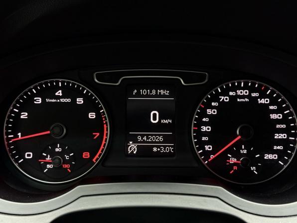 Audi Q3 I (8U) с пробегом 2013 года, цена 1 699 000 рублей, 200750 км, внедорожник, Автокод Объявления