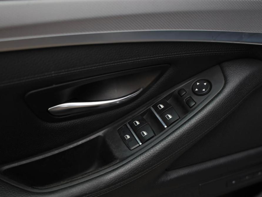BMW 5 серии VI (F10/F11/F07) Санкт-Петербург  - изображение 19