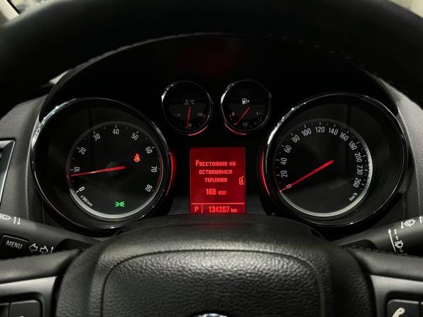 Opel Astra J Рестайлинг с пробегом 2013 года, цена 640 000 рублей, 134267 км, хэтчбек, Автокод Объявления