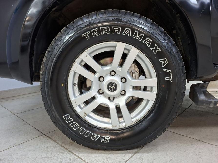 Toyota Hilux VII Рестайлинг Москва  - изображение 9