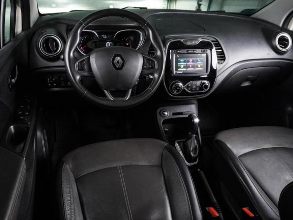 Renault Kaptur I с пробегом 2019 года, цена 1 499 000 рублей, 118215 км, внедорожник, Автокод Объявления