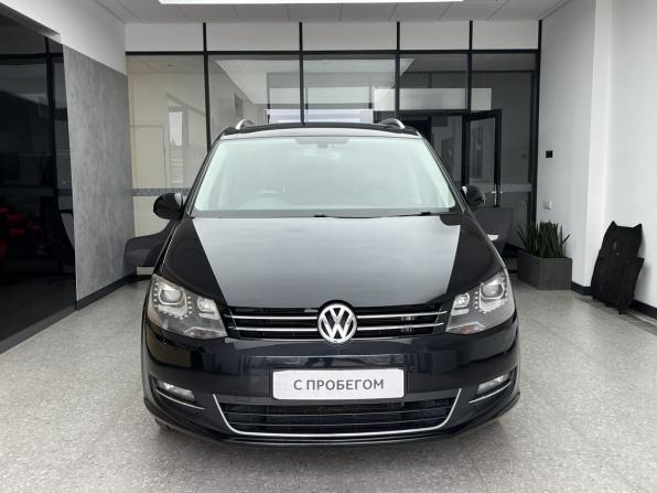 Volkswagen Sharan II Рестайлинг с пробегом 2015 года, цена 1 330 000 рублей, 117361 км, минивэн, Автокод Объявления