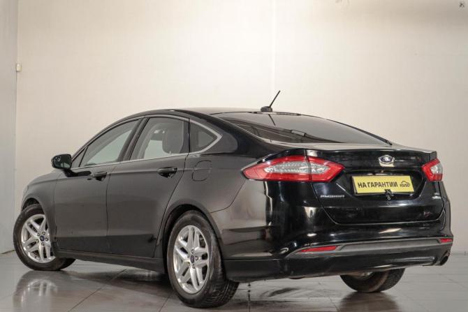 Ford Fusion (North America) II с пробегом 2016 года, цена 1 529 000 рублей, 240820 км, седан, Автокод Объявления