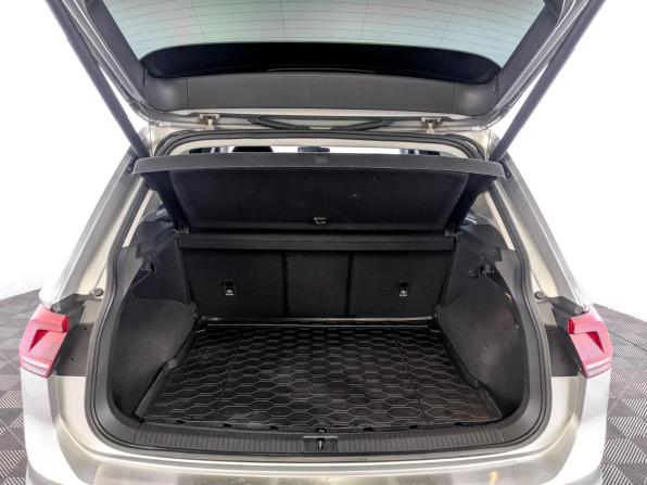 Volkswagen Tiguan II с пробегом 2020 года, цена 2 640 000 рублей, 114208 км, внедорожник, Автокод Объявления
