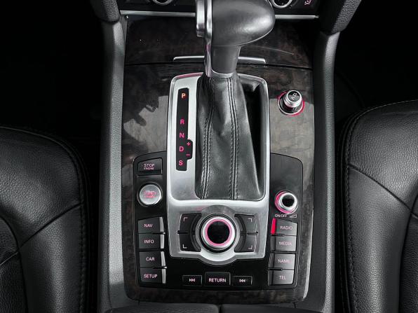 Audi Q7 I (4L) Рестайлинг с пробегом 2013 года, цена 1 655 000 рублей, 136000 км, внедорожник, Автокод Объявления