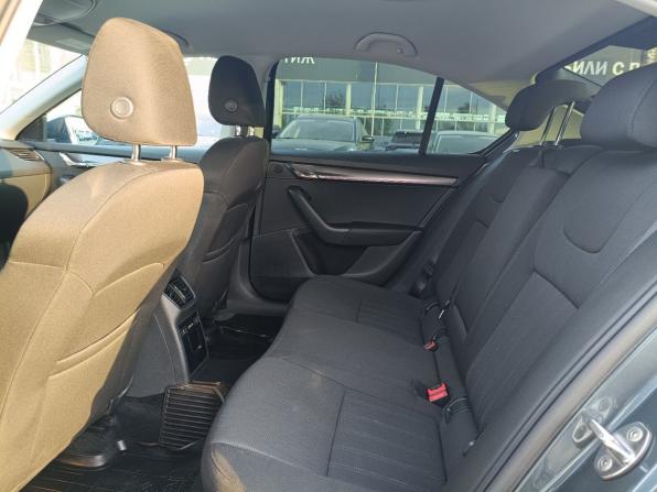 Skoda Octavia III (A7) Рестайлинг с пробегом 2018 года, цена 2 599 000 рублей, 80500 км, лифтбек, Автокод Объявления