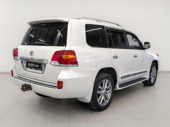 Toyota Land Cruiser 200 Series Рестайлинг 1 с пробегом 2012 года, цена 4 315 000 рублей, 129010 км, внедорожник, Автокод Объявления