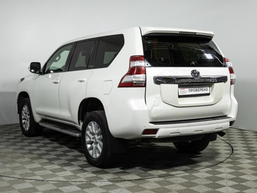 Toyota Land Cruiser Prado 150 Series Рестайлинг 1 Санкт-Петербург  - изображение 8