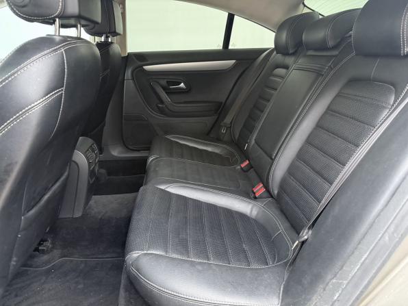 Volkswagen Passat CC I Рестайлинг с пробегом 2012 года, цена 1 090 000 рублей, 290000 км, седан, Автокод Объявления