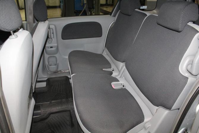 Toyota Sienta I с пробегом 2005 года, цена 555 000 рублей, 260167 км, минивэн, Автокод Объявления