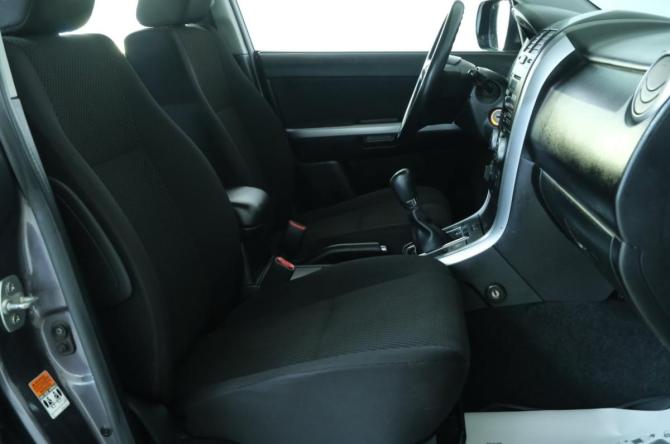 Suzuki Grand Vitara II Рестайлинг с пробегом 2010 года, цена 1 129 000 рублей, 205300 км, внедорожник, Автокод Объявления