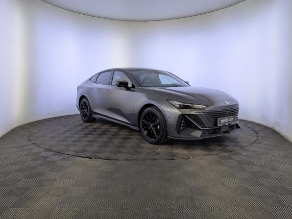 Changan UNI-V I с пробегом 2024 года, цена 2 225 000 рублей, 41799 км, лифтбек, Автокод Объявления