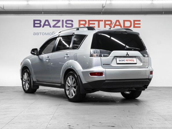 Mitsubishi Outlander II Рестайлинг с пробегом 2011 года, цена 1 125 000 рублей, 293000 км, внедорожник, Автокод Объявления