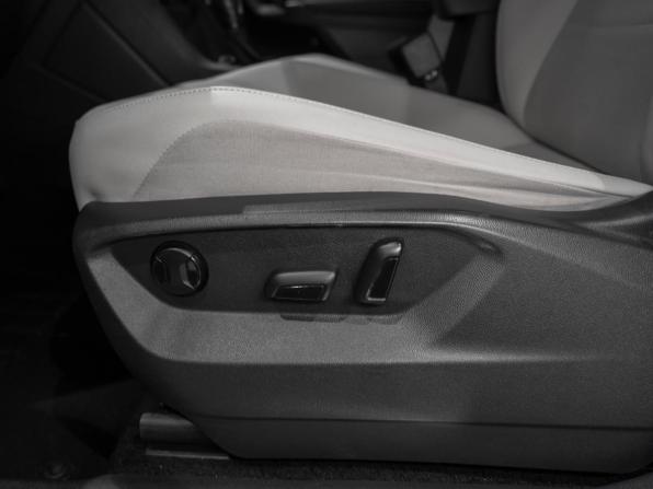 Volkswagen Tiguan II с пробегом 2020 года, цена 3 200 000 рублей, 132125 км, внедорожник, Автокод Объявления