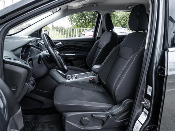 Ford Kuga II Рестайлинг с пробегом 2017 года, цена 1 639 000 рублей, 127812 км, внедорожник, Автокод Объявления