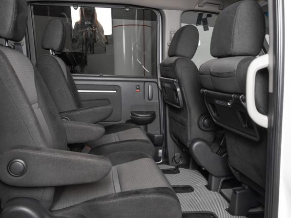 Honda Stepwgn V Рестайлинг с пробегом 2019 года, цена 2 149 000 рублей, 133763 км, минивэн, Автокод Объявления