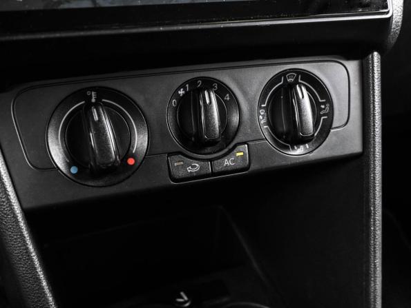 Volkswagen Polo V с пробегом 2012 года, цена 799 000 рублей, 150401 км, седан, Автокод Объявления