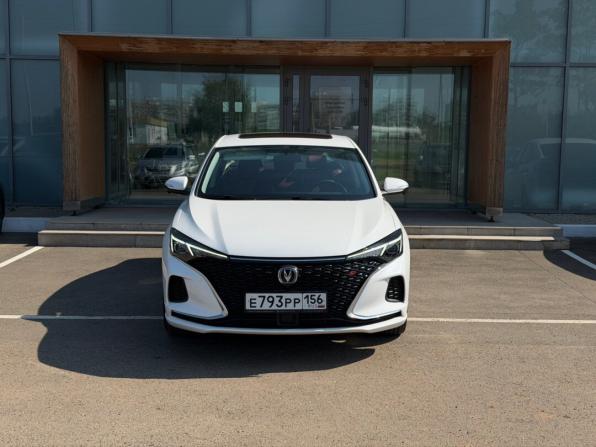 Changan Eado Plus с пробегом 2024 года, цена 2 120 000 рублей, 1314 км, седан, Автокод Объявления
