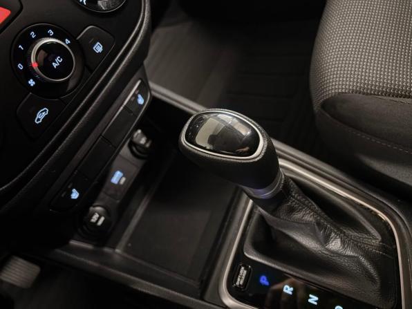Hyundai Solaris II Рестайлинг с пробегом 2021 года, цена 1 625 000 рублей, 47106 км, седан, Автокод Объявления