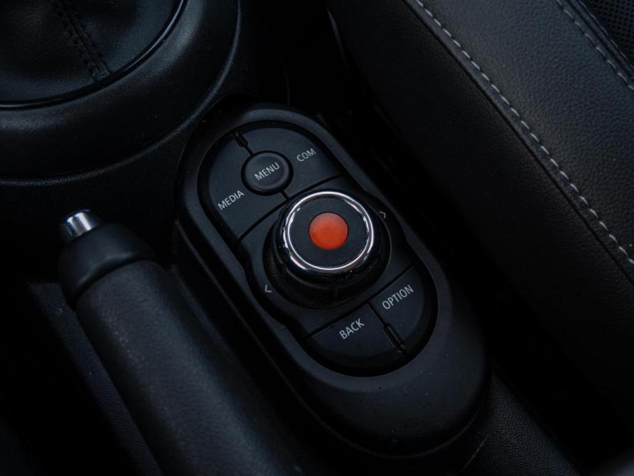 Mini Hatch III (F55/F56) Рестайлинг Краснодар  - изображение 19