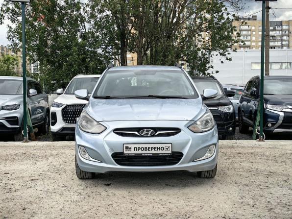 Hyundai Solaris I с пробегом 2012 года, цена 569 000 рублей, 243086 км, хэтчбек, Автокод Объявления