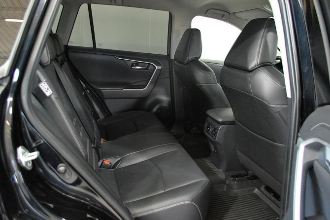 Toyota RAV4 V (XA50) с пробегом 2021 года, цена 3 349 000 рублей, 76500 км, внедорожник, Автокод Объявления