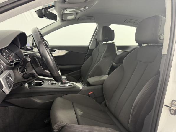 Audi A4 V (B9) с пробегом 2015 года, цена 2 125 000 рублей, 180000 км, седан, Автокод Объявления