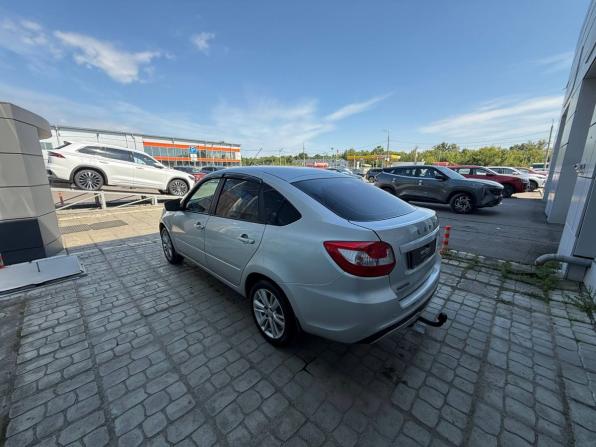 Lada (ВАЗ) Granta I Рестайлинг с пробегом 2023 года, цена 887 300 рублей, 32923 км, седан, Автокод Объявления