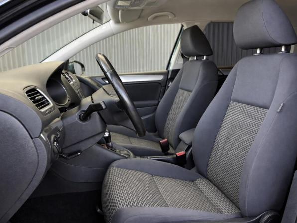 Volkswagen Golf VI с пробегом 2010 года, цена 927 000 рублей, 97805 км, хэтчбек, Автокод Объявления