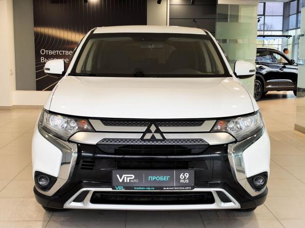 Mitsubishi Outlander III Рестайлинг 3 с пробегом 2019 года, цена 2 275 000 рублей, 79271 км, внедорожник, Автокод Объявления