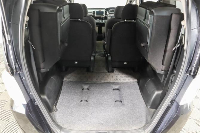 Honda Freed I Рестайлинг с пробегом 2012 года, цена 1 139 000 рублей, 86500 км, компактвэн, Автокод Объявления