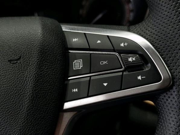 Lada (ВАЗ) Vesta I Рестайлинг (NG) с пробегом 2024 года, цена 1 308 000 рублей, 46791 км, универсал, Автокод Объявления