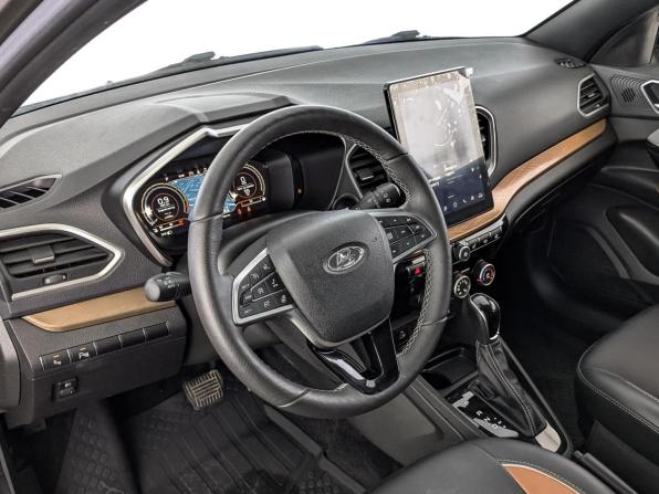 Lada (ВАЗ) Vesta I Рестайлинг (NG) с пробегом 2024 года, цена 1 685 000 рублей, 17150 км, универсал, Автокод Объявления