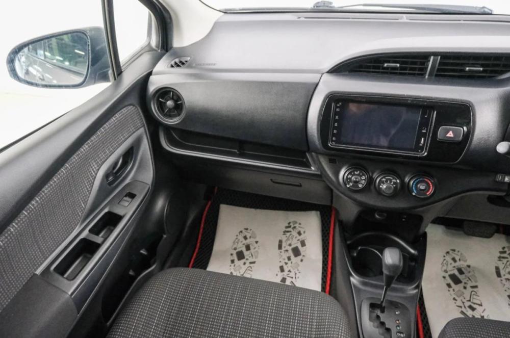 Toyota Vitz III (XP130) Рестайлинг Красноярск  - изображение 12