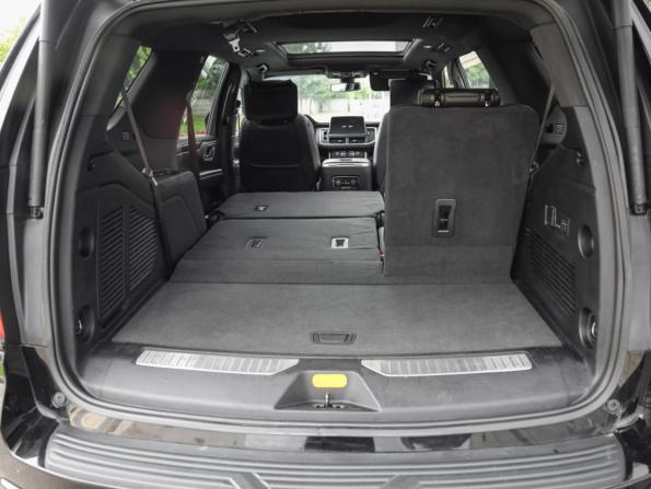 Chevrolet Tahoe V с пробегом 2021 года, цена 5 599 000 рублей, 214500 км, внедорожник, Автокод Объявления