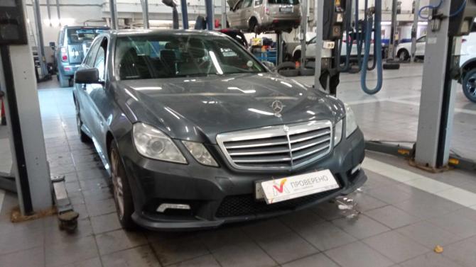 Mercedes-Benz E-Класс IV (W212 S212 C207) с пробегом 2011 года, цена 1 299 000 рублей, 176576 км, седан, Автокод Объявления