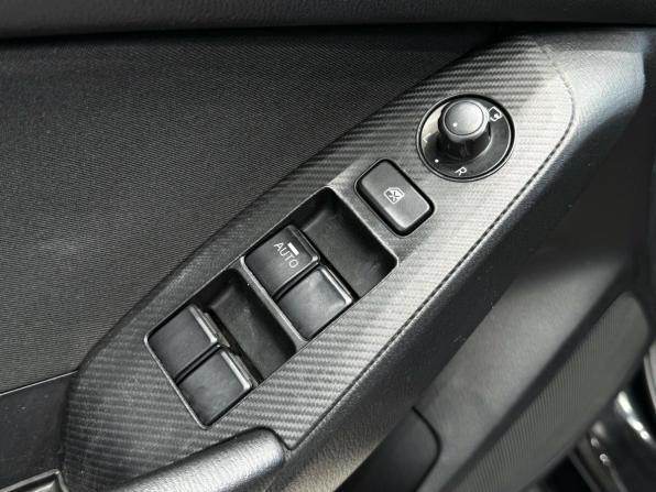 Mazda 3 III (BM) с пробегом 2014 года, цена 1 280 000 рублей, 207053 км, седан, Автокод Объявления