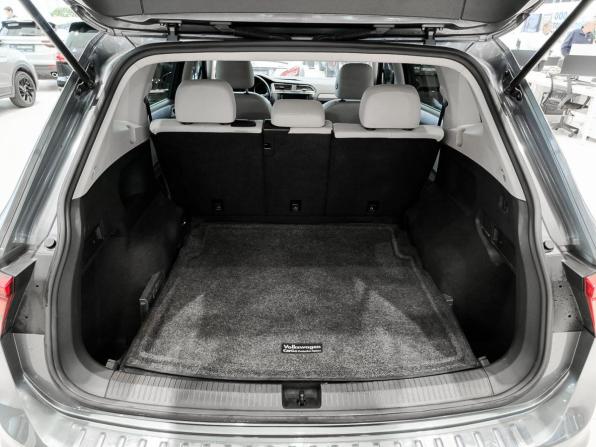 Volkswagen Tiguan II с пробегом 2019 года, цена 2 320 000 рублей, 167350 км, внедорожник, Автокод Объявления