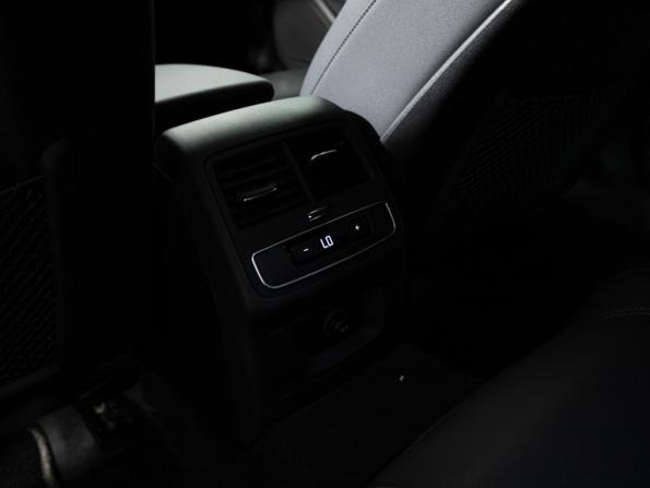 Audi A4 V (B9) Рестайлинг с пробегом 2020 года, цена 2 870 010 рублей, 80570 км, седан, Автокод Объявления