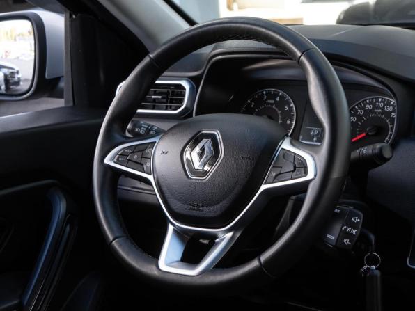 Renault Duster II с пробегом 2022 года, цена 1 699 000 рублей, 138701 км, внедорожник, Автокод Объявления