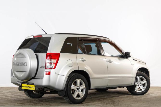 Suzuki Grand Vitara II с пробегом 2007 года, цена 1 049 000 рублей, 194398 км, внедорожник, Автокод Объявления
