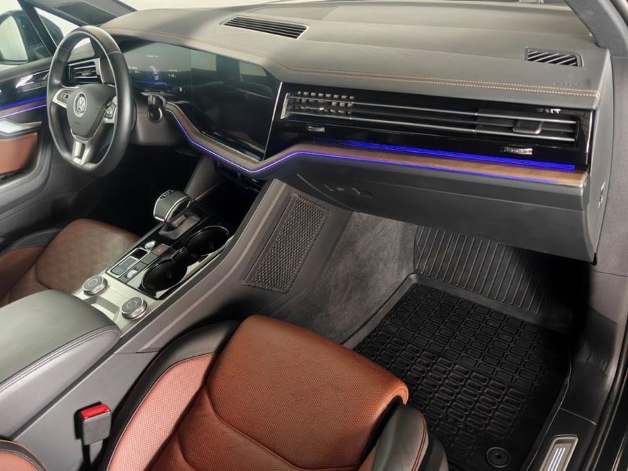 Volkswagen Touareg III Москва  - изображение 11