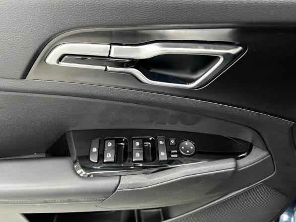 Kia Sportage V с пробегом 2022 года, цена 3 220 000 рублей, 115261 км, внедорожник, Автокод Объявления
