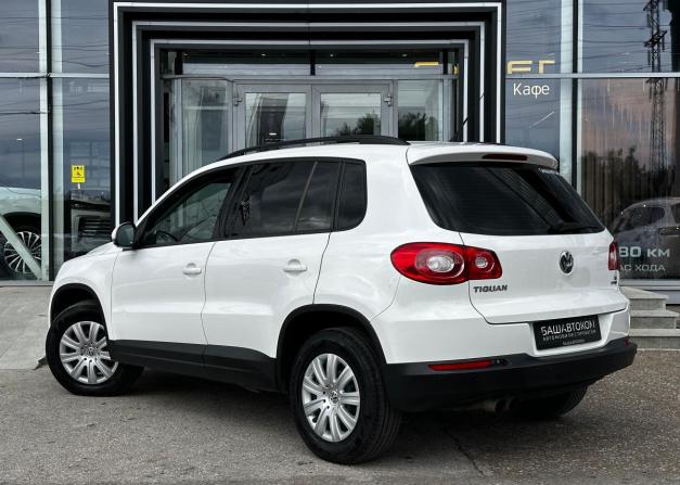 Volkswagen Tiguan I с пробегом 2011 года, цена 990 000 рублей, 160800 км, внедорожник, Автокод Объявления