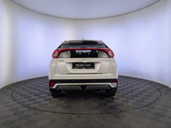 Mitsubishi Eclipse Cross I с пробегом 2018 года, цена 2 100 000 рублей, 78498 км, внедорожник, Автокод Объявления